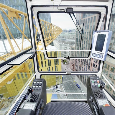 liebherr-85ec-b-5-flat-top-crane-4.jpg