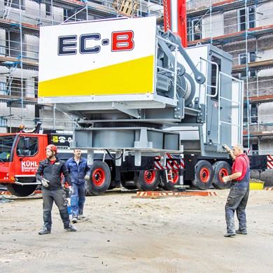 liebherr-flat-top-crane-125ec-b-11.jpg