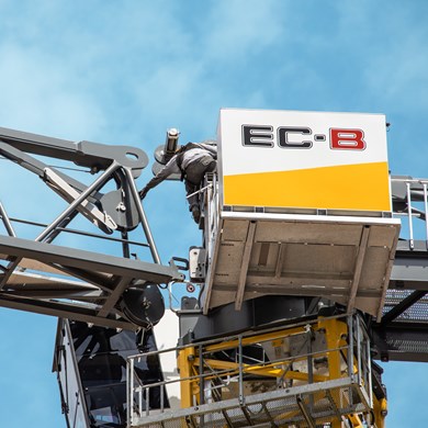 liebherr-flat-top-crane-340ec-b-14.jpg