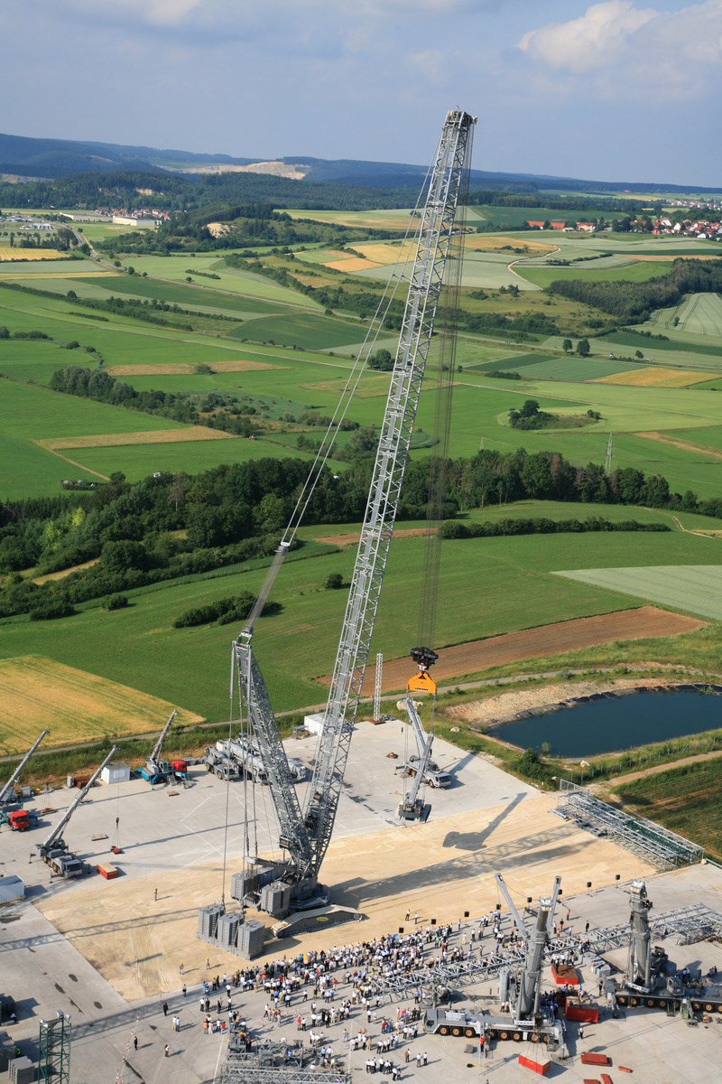 liebherr-lr-11350-web-2.jpg